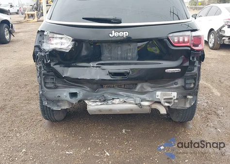 2019 Jeep Compass Latitude Fwd из США, поврежденный, VIN 3C4NJCBB9KT637624